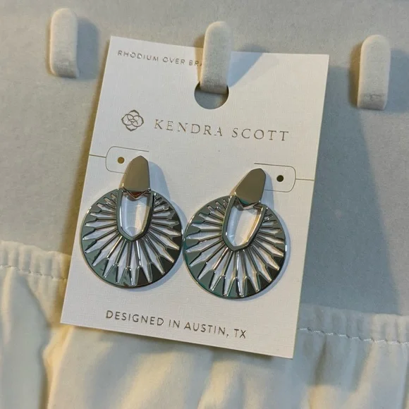 Kendra Scott Hattie Sunburst Statement Earrings Small Rhodium NWT silver - Picture 1 of 3